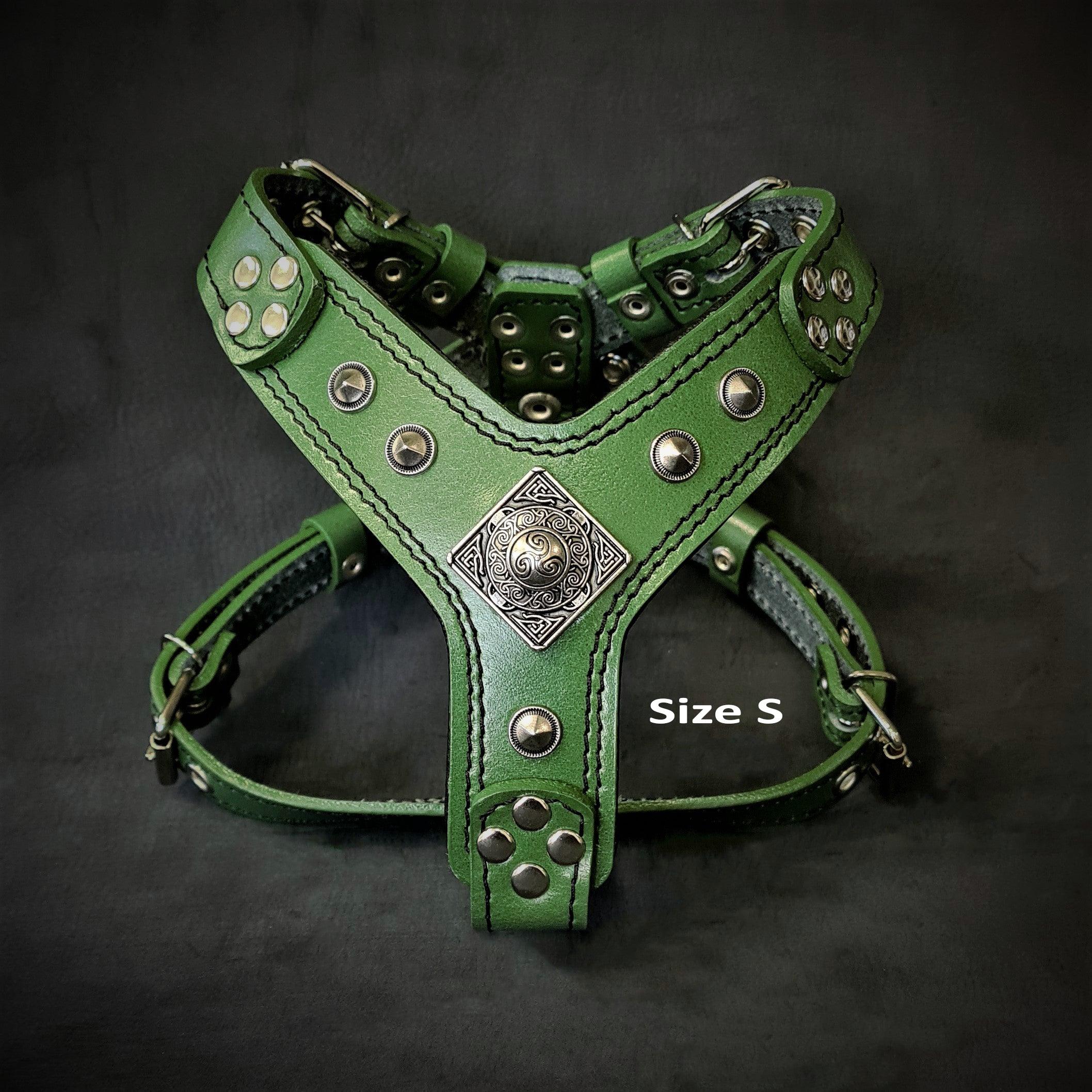 "Eros" Handmade Leather Dog Harness – Green | S & M | by Bestia Dog Gear